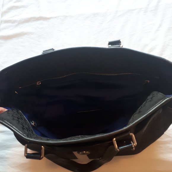 Coach bag in black - Picture 6 of 7